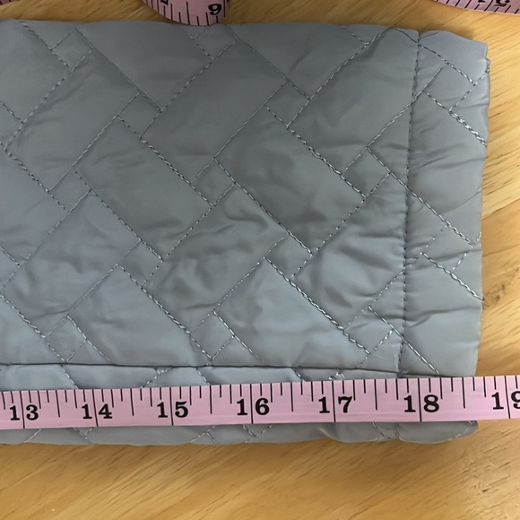 COLE HAAN Signature Quilted Silver Sky Women's Jacket - Picture 11 of 11